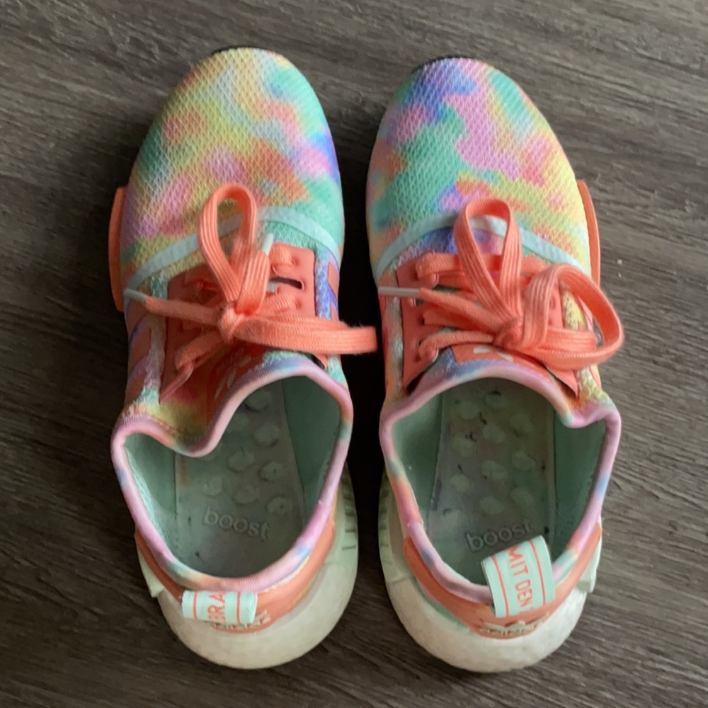 Adidas NMD R1 - Picture 2 of 4